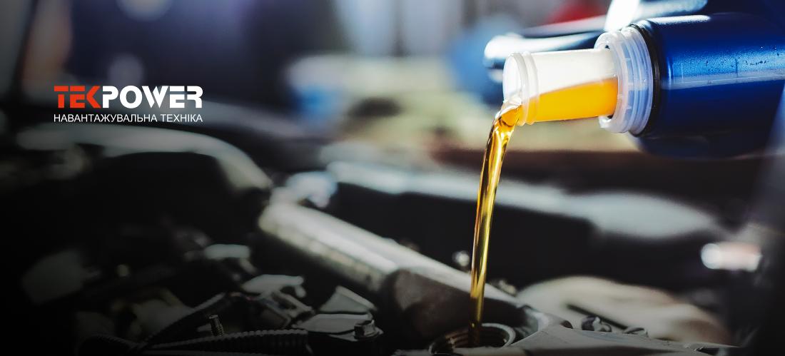 Нужно ли менять гидравлическую жидкость в погрузчике при смене сезона?